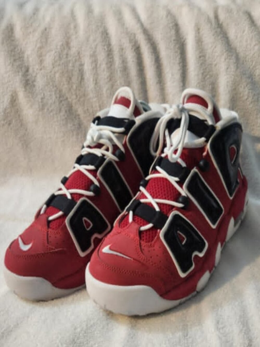 Nike Air More Uptempo Low Varsity Red, 415082-600, 7Y/W8.5